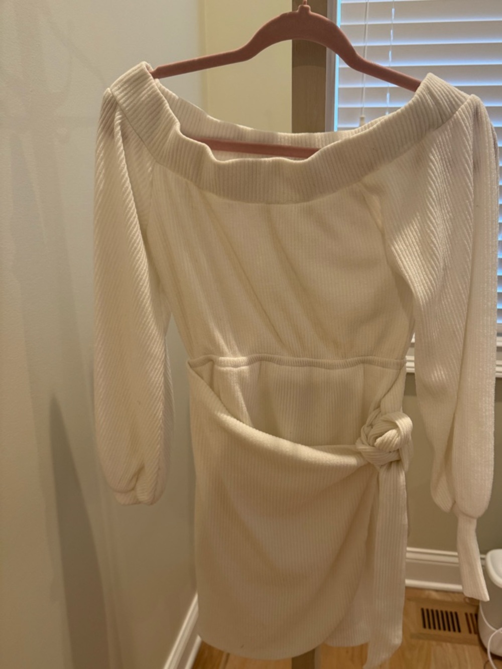 Sabo Skirt Cream Ribbed Off-Shoulder Dress